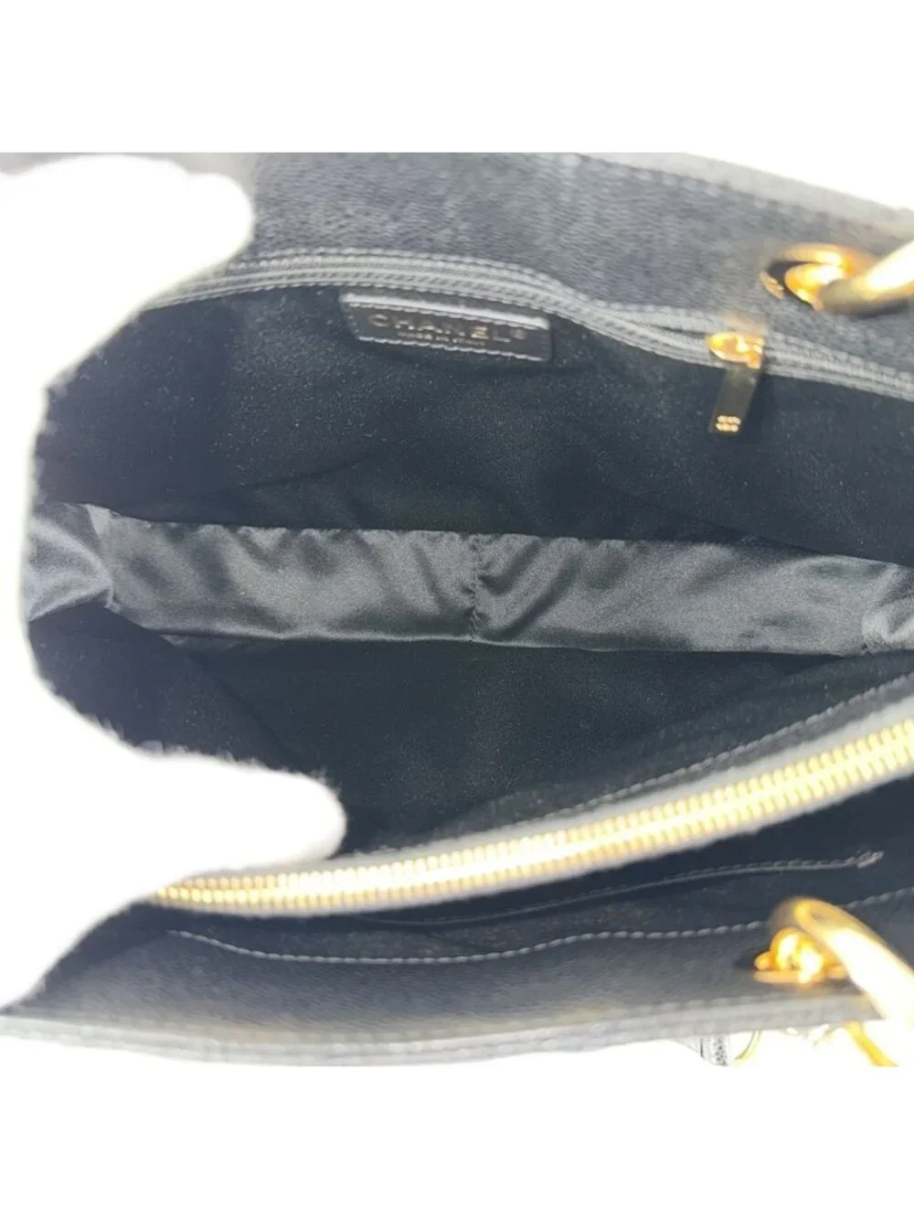 Chanel Handle Grand Shopping Tote Bag GST Quilted Chain CC Logo Shoulder Caviar
